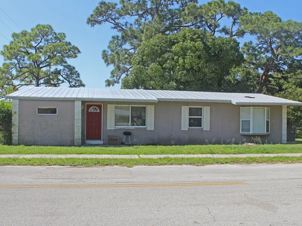 1413 N 21st Street, Fort Pierce, FL 34950