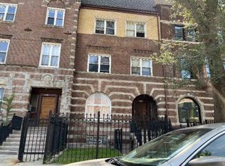 3805 S Giles Ave, Chicago, IL 60653