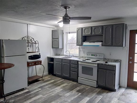 5th image of 3995 Clay Pike Rd