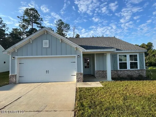 85026 Pohaku Dr, Diamondhead, MS 39525