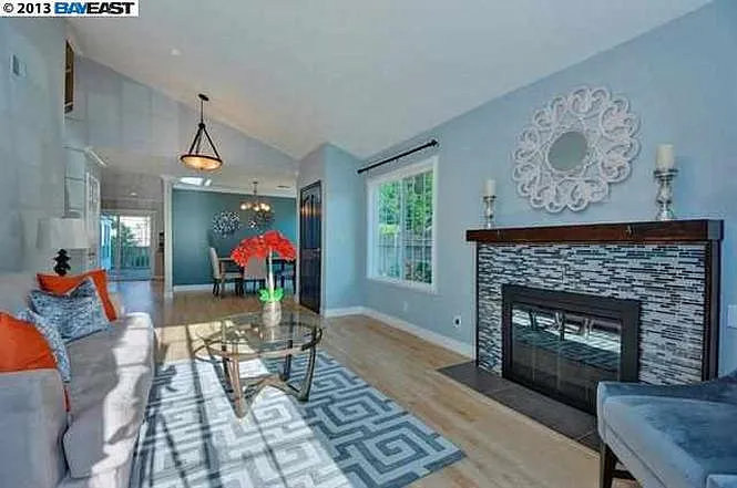 4 bed, 1673 sqft, $4,800 — Photo 2