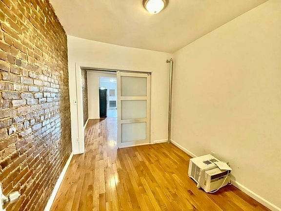 3rd image of 254 Wyckoff St #4LL