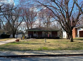 26 S Cedar Ave, Bellmawr, NJ 08031