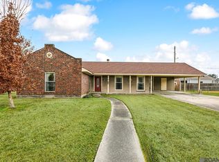 18005 Judith Dr, Zachary, LA 70791