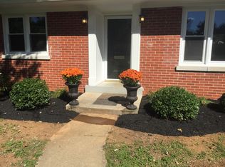 1125 Lane Allen Rd, Lexington, KY 40504