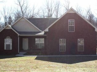 2048 Linnwood Way, Greenbrier, TN 37073