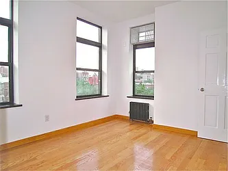 Rented by Best Apartments North Inc