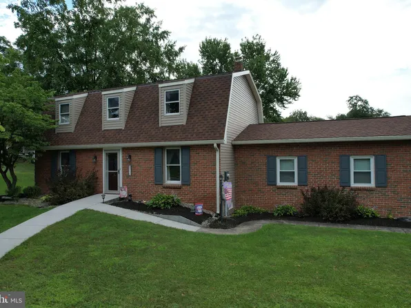 5711 Cloverdale Rd, Harrisburg, PA 17112