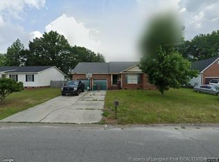 5346 Heather St, Hope Mills, NC 28348