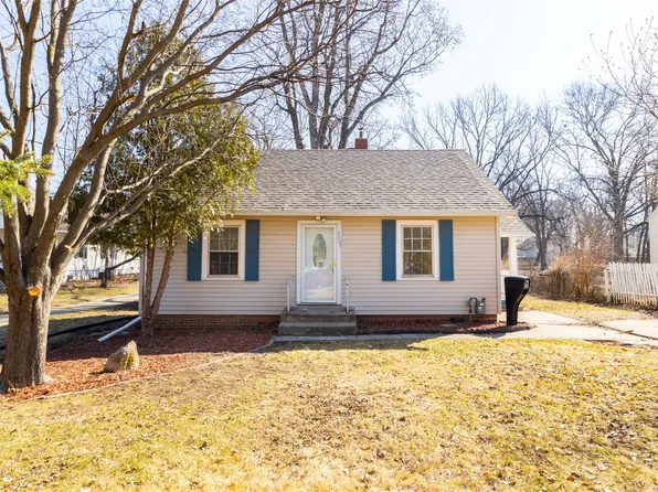 2407 53rd St, Des Moines, IA 50310