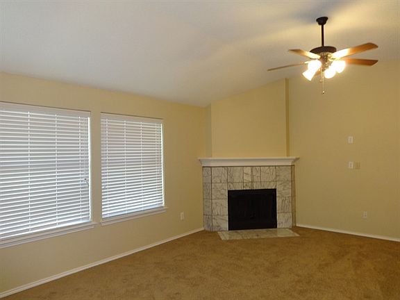 3rd image of 4458 Savage Station Dr
