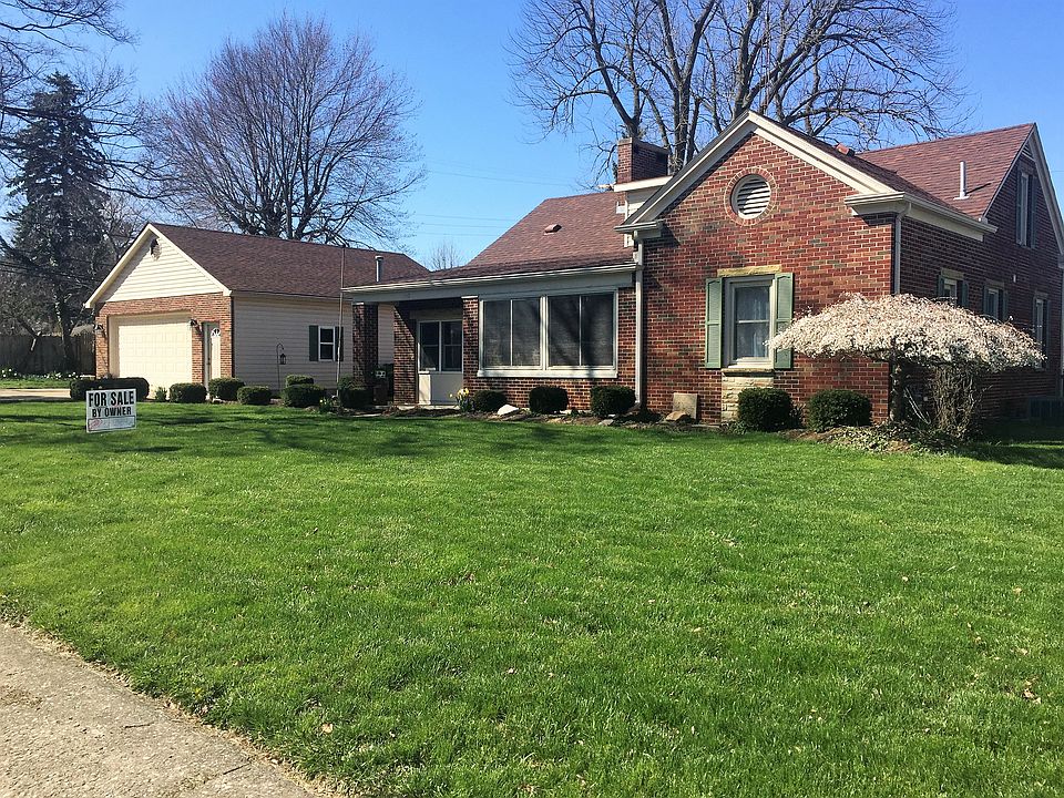 1st image of 110 E Harmon Dr