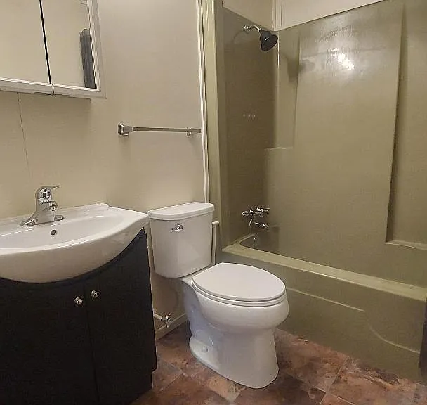 460 Lee Ave #460 — Photo 6