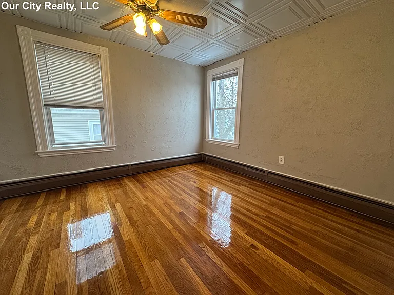 17 Edmands St #3 — Photo 5