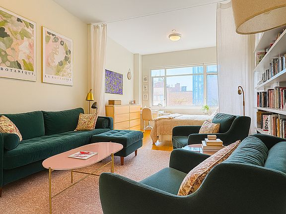 5th image of 131 Atlantic Ave #3F