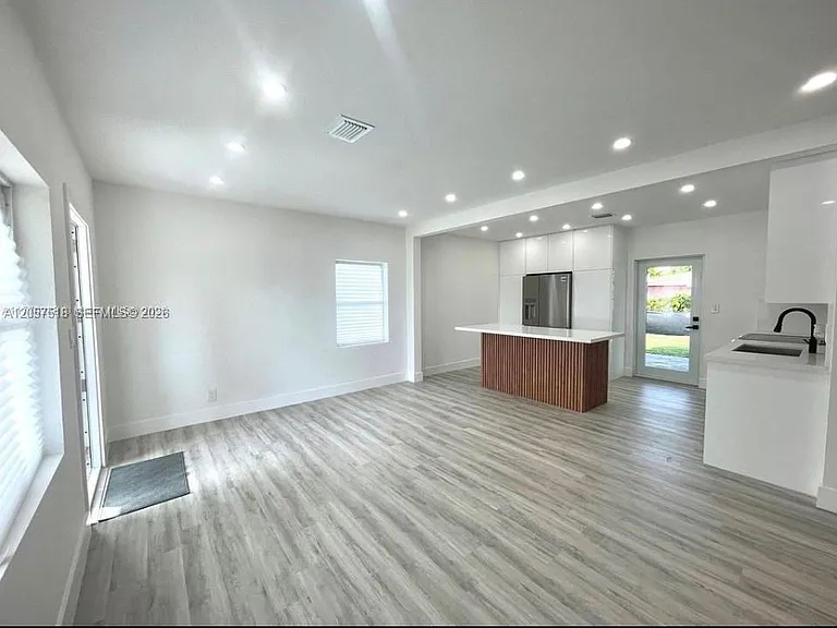 14641 Jackson St — Photo 5