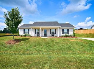 136 Napa Rd, Lexington, NC 27295