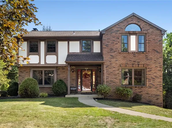 922 Summit Dr, Wexford, PA 15090