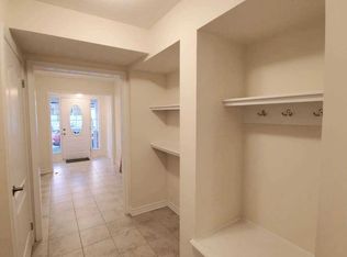 2479 Fall Harvest Cres, Pickering, ON L1X0G1