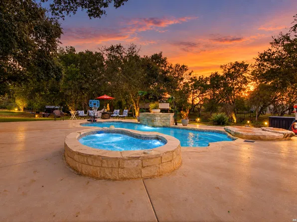 3303 TRIPLE MDWS, San Antonio, TX 78263