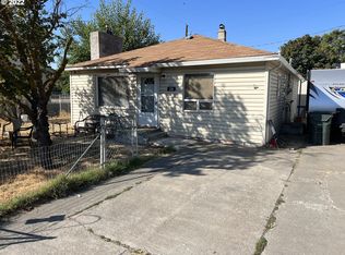 230 SW 7th St, Hermiston, OR 97838