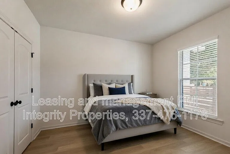 102 Foster Grove Dr — Photo 10
