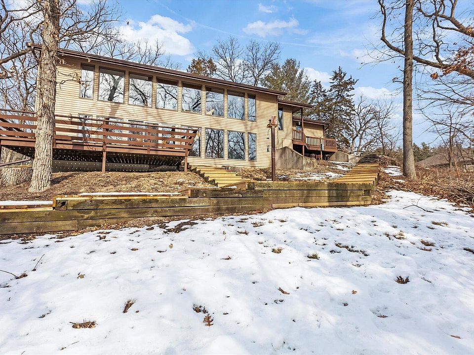 1st image of 3326 N Spring Hill Dr