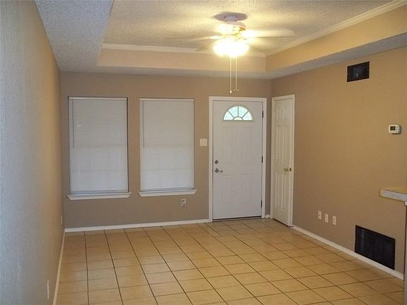 2nd image of 209 Briar Creek Dr