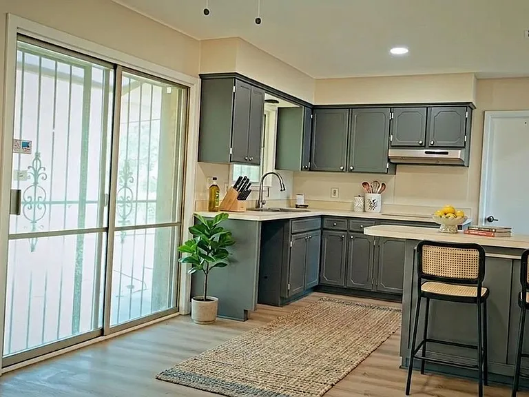 4810 Wycliff Dr — Photo 5