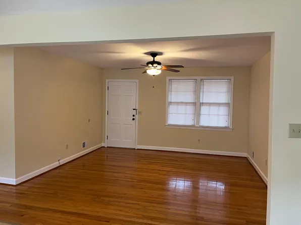 1006 S Kilbourne Rd, Columbia, SC 29205