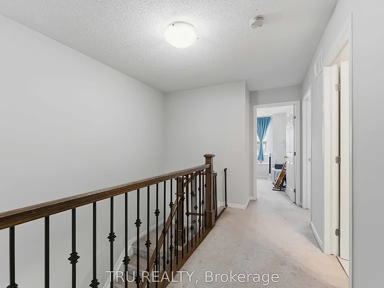 205 Losino Cres — Photo 17