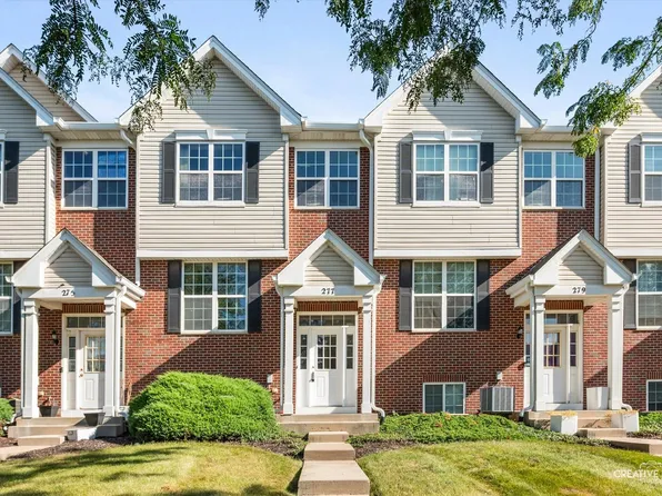 277 S Oak Creek Ln, Romeoville, IL 60446