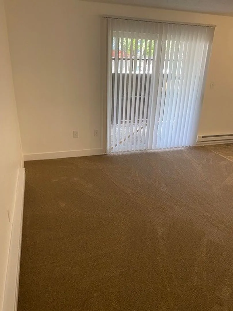 DMW3418 4P — Photo 2