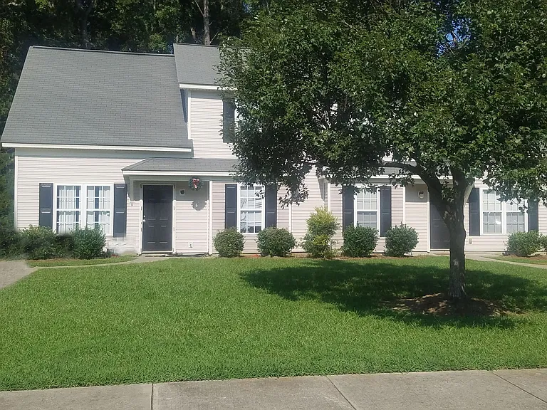 1114 Brownlea Dr — Photo 1