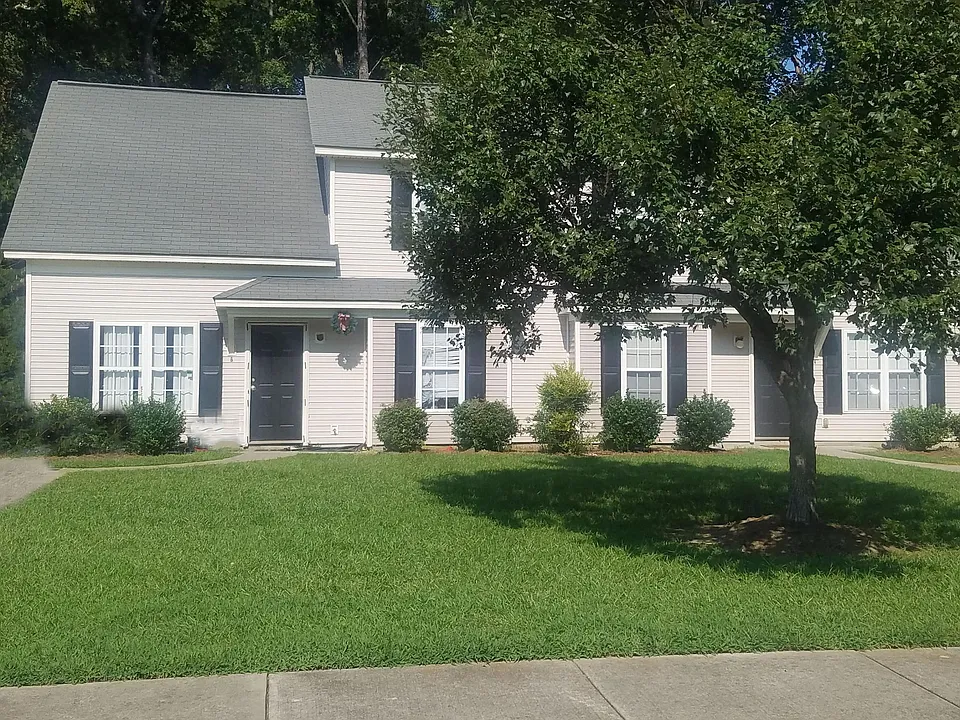 1114 Brownlea Dr