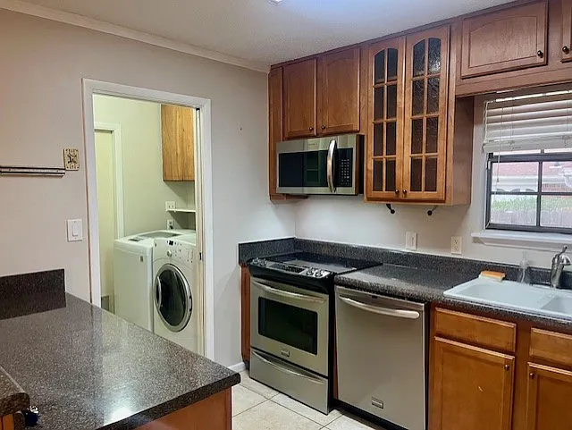 708 Avenue Du Fontaine — Photo 15