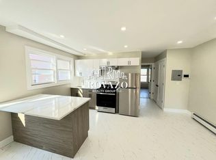 9 Stecher St #1R, Newark, NJ 07112