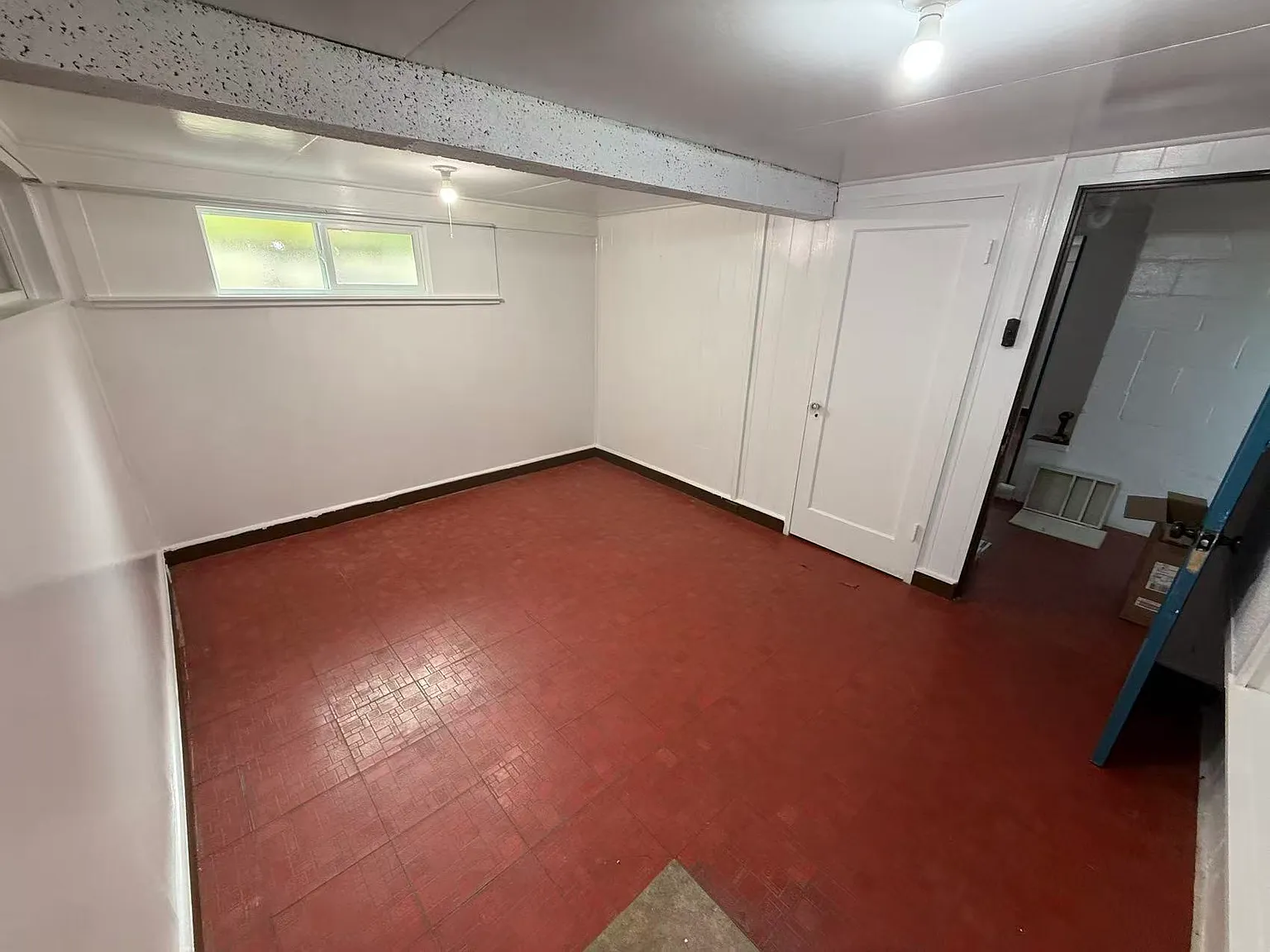 2 bed, 800 sqft, $2,200 — Photo 3