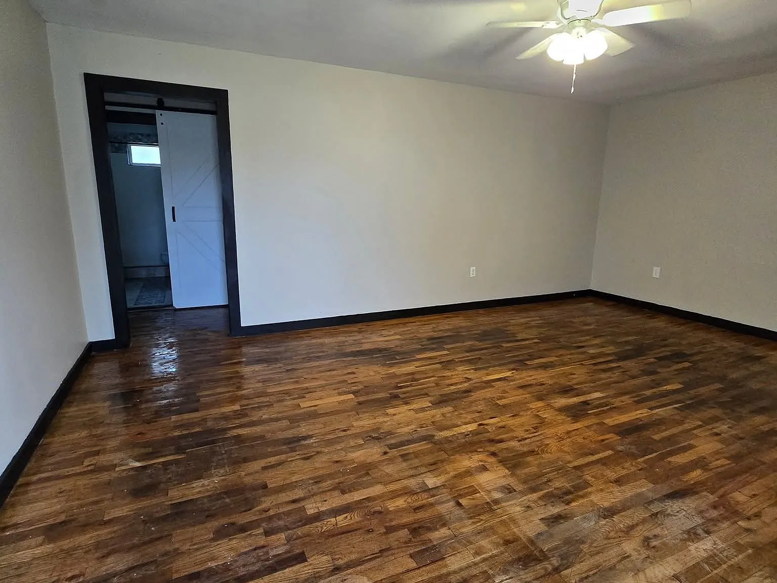 2 bed, 1008 sqft, $1,100 — Photo 3