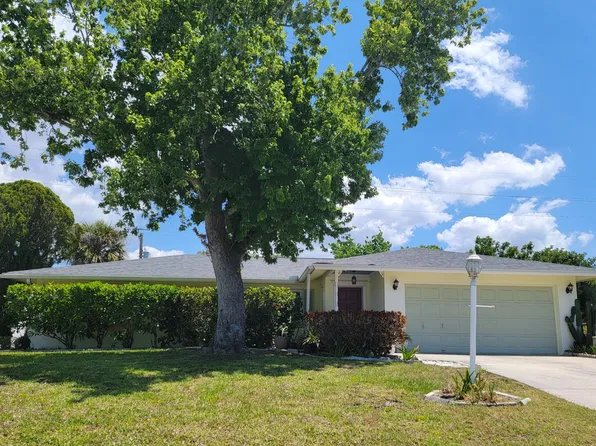 6705 Roxbury Dr, Sarasota, FL 34231
