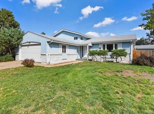 322 Zion St, Aurora, CO 80011