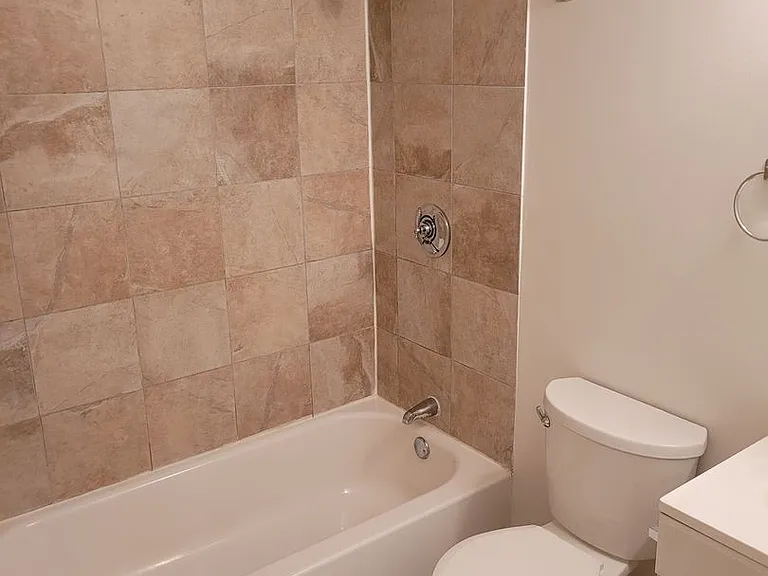 38 Hemenway St #51 — Photo 10