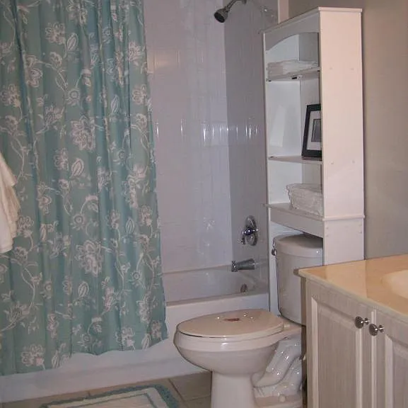 2100 Greenview Shores Blvd #519 — Photo 14