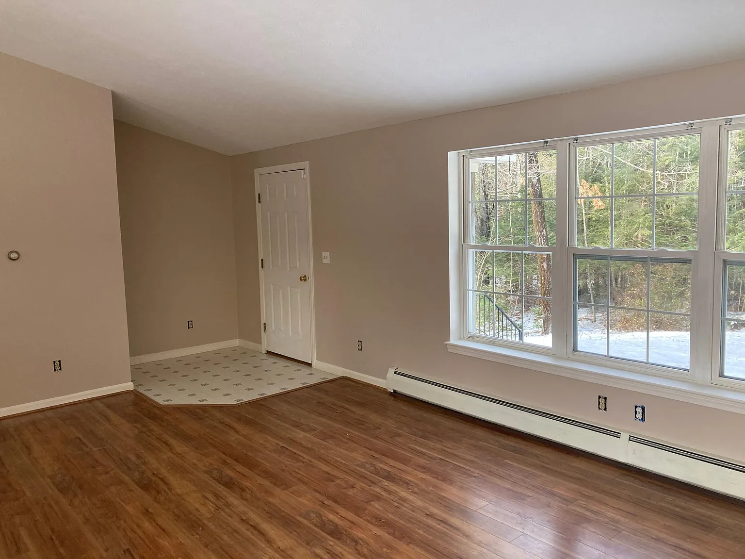 3 bed, 1268 sqft, $2,500 — Photo 4