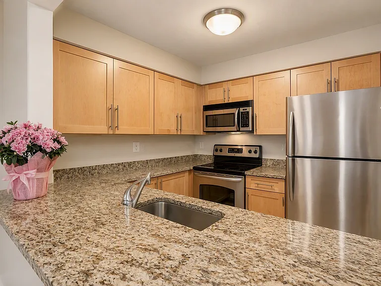 10101 Grosvenor Pl #1404 — Photo 4