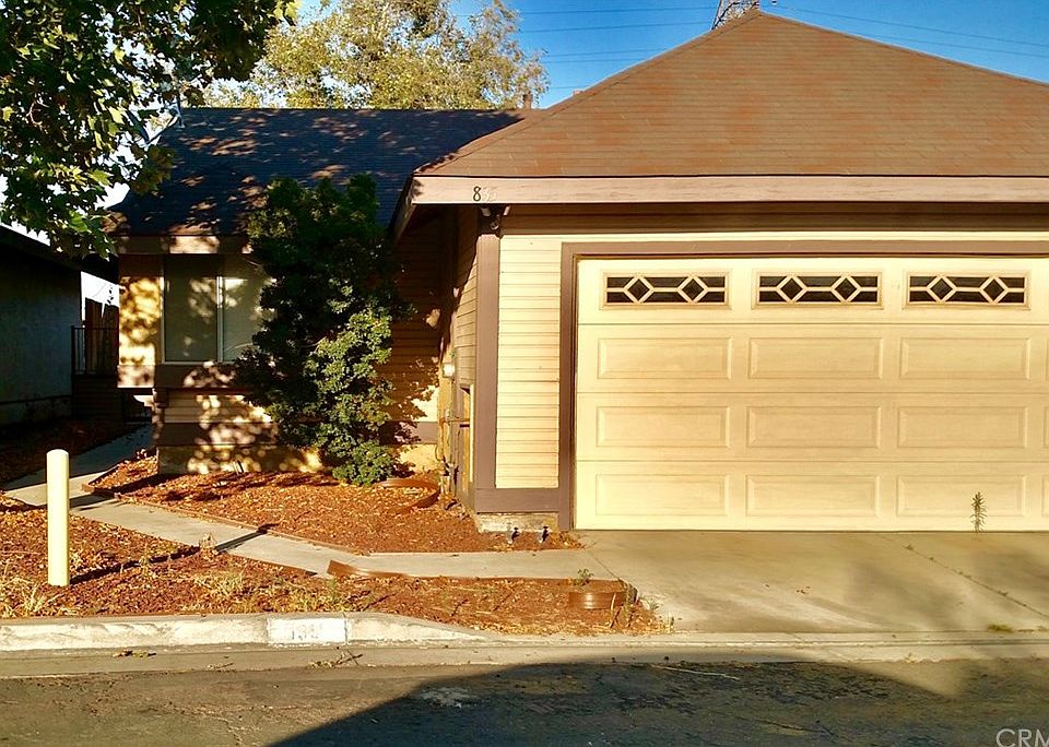 2nd image of 835 S Loretta St