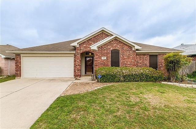 1st image of 6016 Harwood Crossing Dr