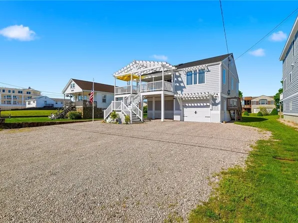 12 Montauk Ave, Westerly, RI 02891