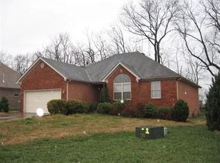 2223 Shadowbrook Ln, Jeffersonville, IN 47130
