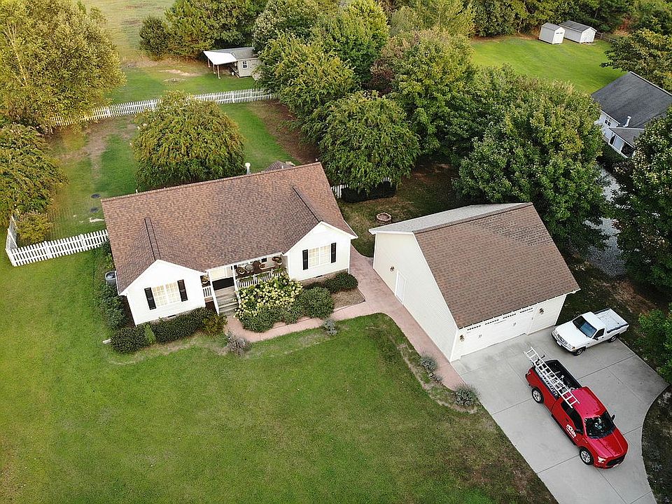1st image of 3305 Loganberry Ct